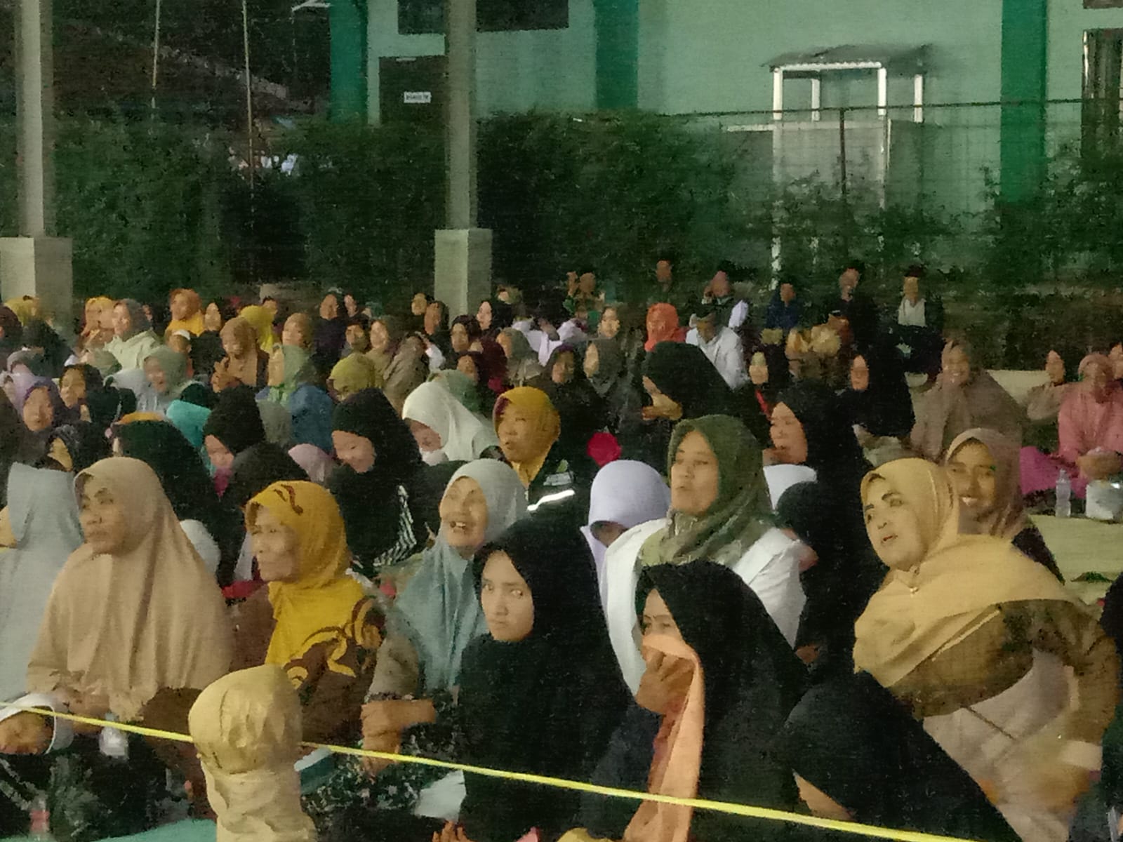 Antusias Masyarakat Desa Arjasari Hadiri Tabligh Akbar DALAM Rangka Maulid Nabi Muhammad SAW
