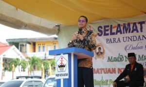 Amsakar Achmad Hadiri Peringatan Maulid Nabi Muhammad SAW di Masjid Babussalam Bengkong