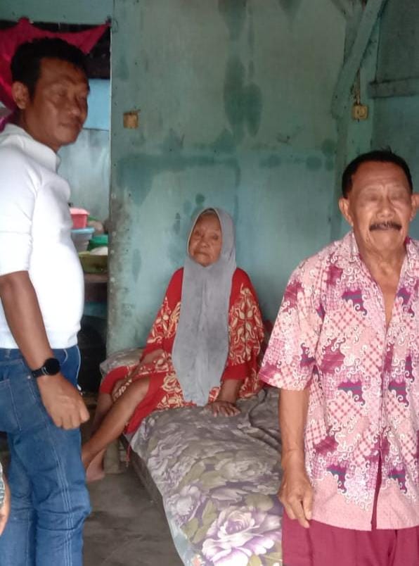 Kang Teddy Anugrianto, SH, Caleg DPR RI Kunjungi Warga yang Kurang Mampu