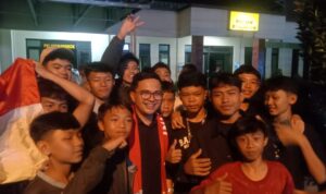 IMG-20240429-WA0268 Masyarakat Banjaran Nobar Bersama Wabup Sahrul Gunawan Di Halaman Mako Polsek Banjaran