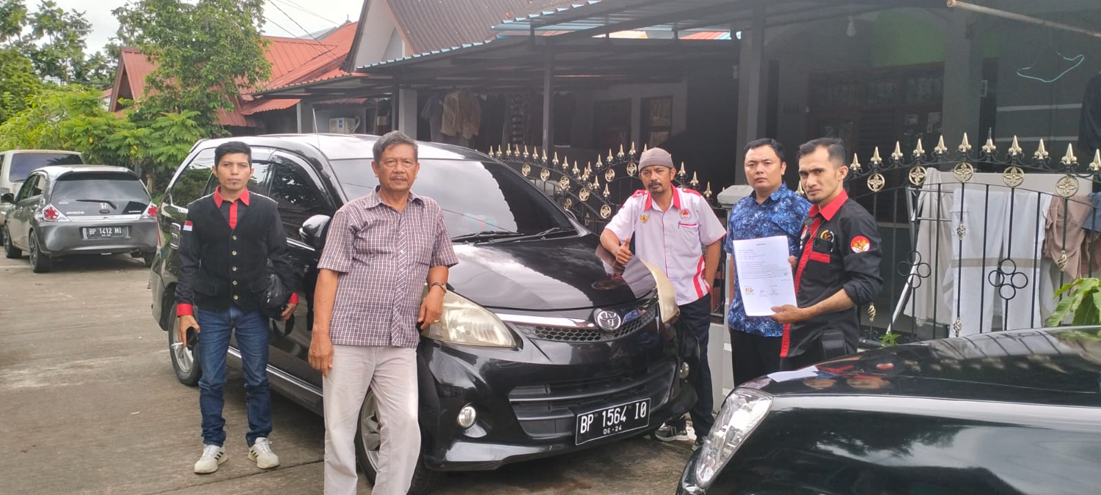 Tanpa Sepengetahuan Pemiliknya, Bambang Dihubungi Pihak Finance Bahwa Mobil Ditarik, Team Libas dan LPKNI Datangi BFI