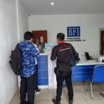 Tanpa Sepengetahuan Pemiliknya, Bambang Dihubungi Pihak Finance Bahwa Mobil Ditarik, Team Libas dan LPKNI Datangi BFI Tanpa Sepengetahuan Pemiliknya, Bambang Dihubungi Pihak Finance Bahwa Mobil Ditarik, Team Libas dan LPKNI Datangi BFI