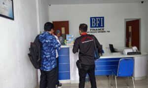 Tanpa Sepengetahuan Pemiliknya, Bambang Dihubungi Pihak Finance Bahwa Mobil Ditarik, Team Libas dan LPKNI Datangi BFI