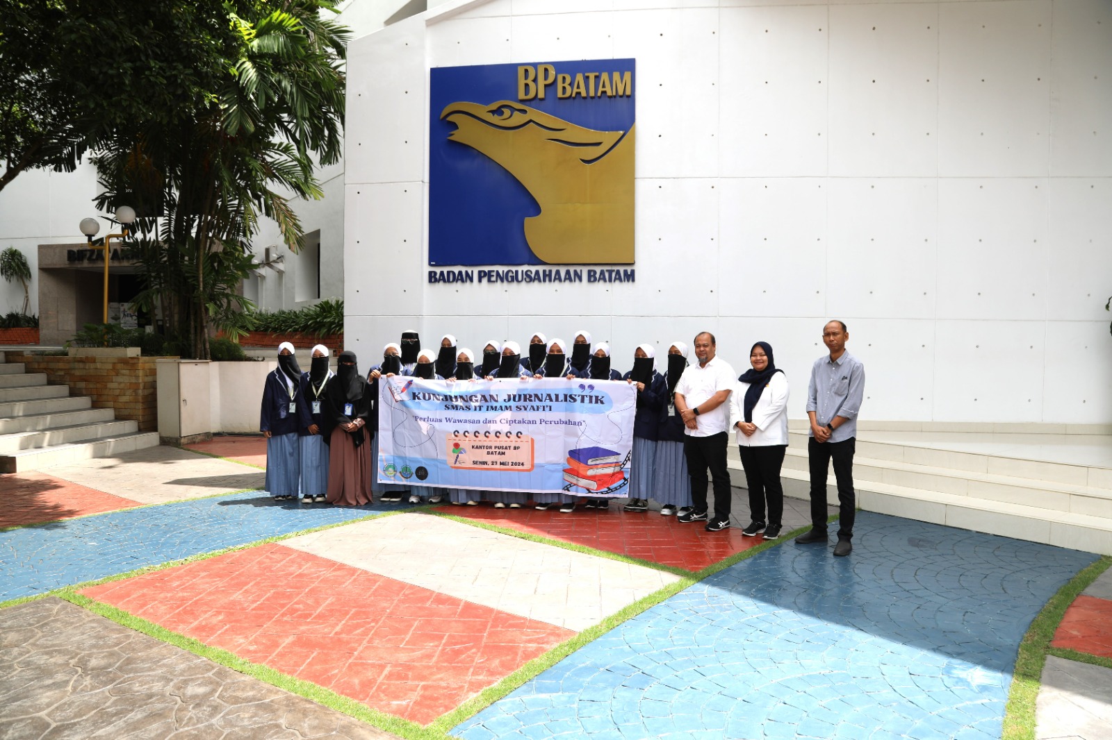 Humas BP Batam Terima Kunjungan Tim Ekskul Jurnalistik SMA IT Imam Syafi'i