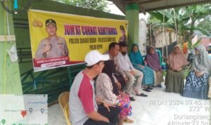 Polsek Sungai Beduk Rutin laksanakan Jumat Curhat Kamtibmas Tampung Aspirasi Masyarakat dan Bantuan Sosial (Bansos)
