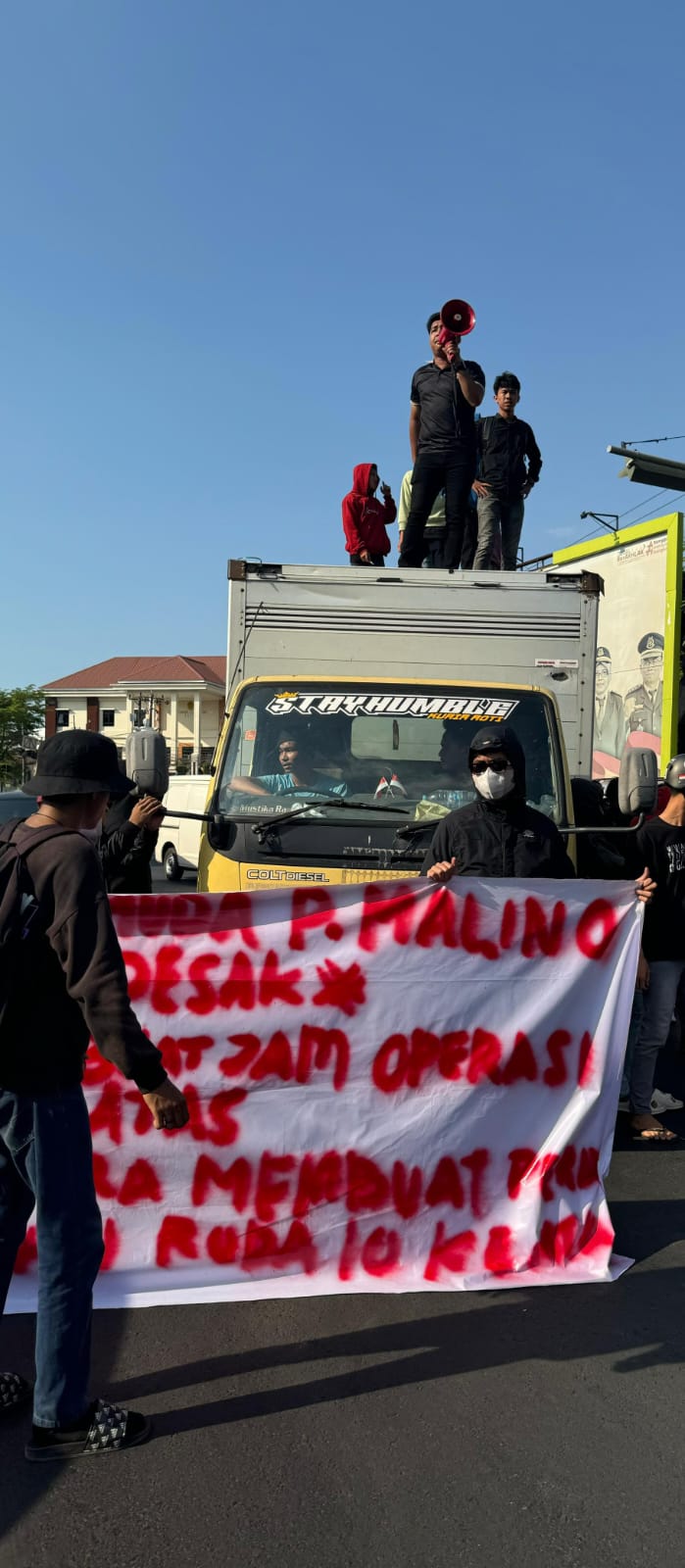 Rawan Kecelakaan, Aliansi Pemuda Poros Malino Sampaikan Aksi di Depan Dishub Gowa dan DPRD Gowa