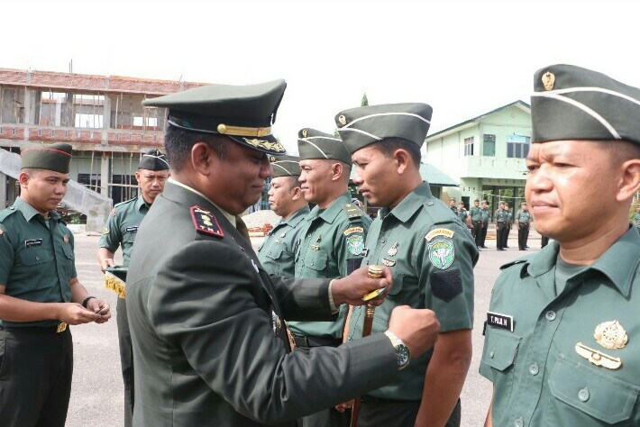 Kodim 0104/Aceh Timur Gelar Tradisi Kenaikan Pangkat Periode 1 Oktober 2024