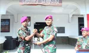 Puslatpurmar 6 Antralina Lepas Prajurit Terbaiknya Puslatpurmar 6 Antralina Lepas Prajurit Terbaiknya