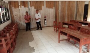 Diminta kepada Pemerintah Setempat Gedung SD N No.071141 Tefao Lahewa Timur Butuh Direnovasi Diminta kepada Pemerintah Setempat Gedung SD N No.071141 Tefao Lahewa Timur Butuh Direnovasi