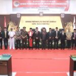 Ketua Pengadilan Kota Gunungsitoli Melaksanakan Pengucapan Sumpah/ Janji Anggota DPRD Kota Gunungsitoli Masa Jabatan Tahun 2024 – 2029 Ketua Pengadilan Kota Gunungsitoli Melaksanakan Pengucapan Sumpah/ Janji Anggota DPRD Kota Gunungsitoli Masa Jabatan Tahun 2024 – 2029