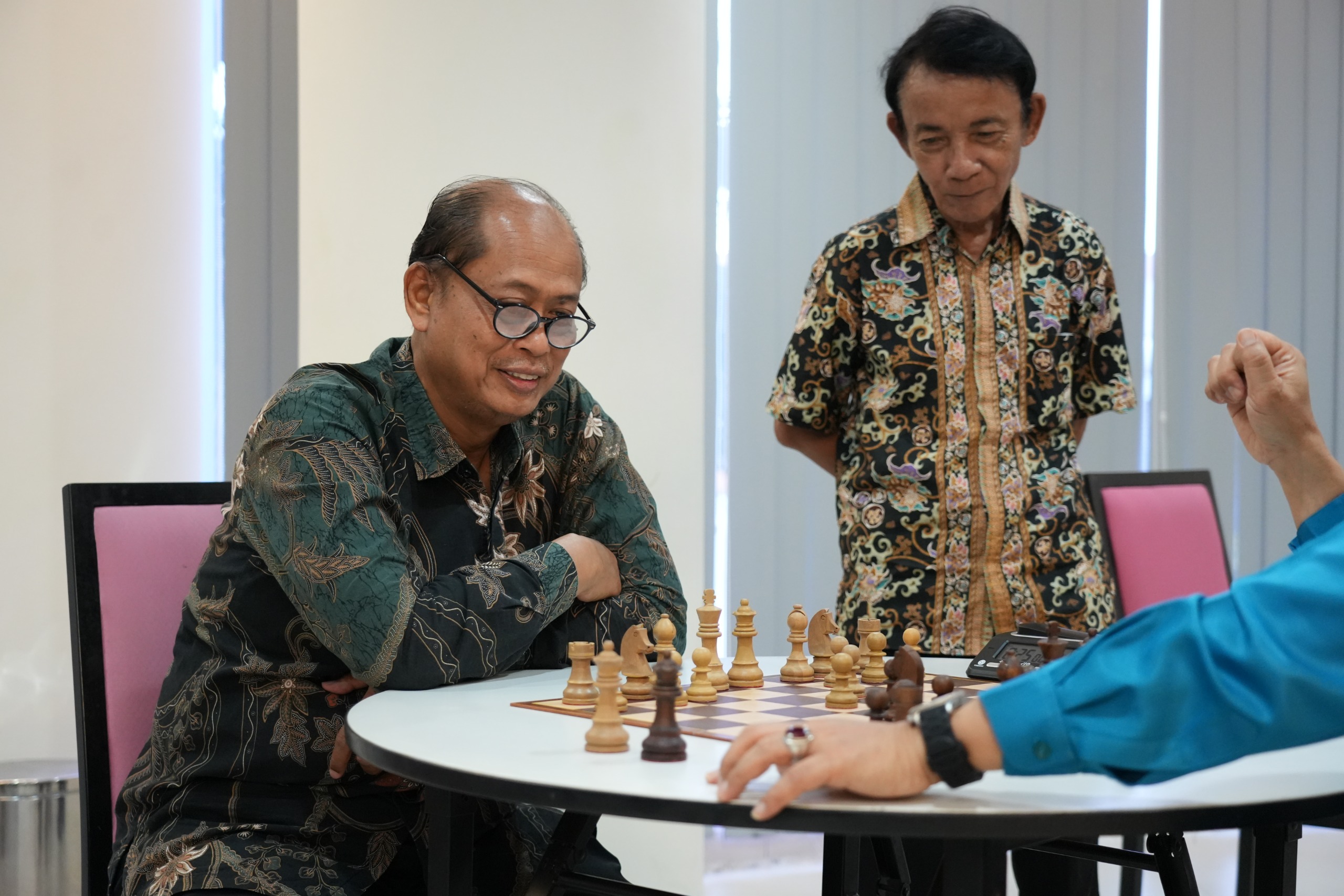 Semarak Hari Bakti, BP Batam Gelar Turnamen Catur dan Bowling