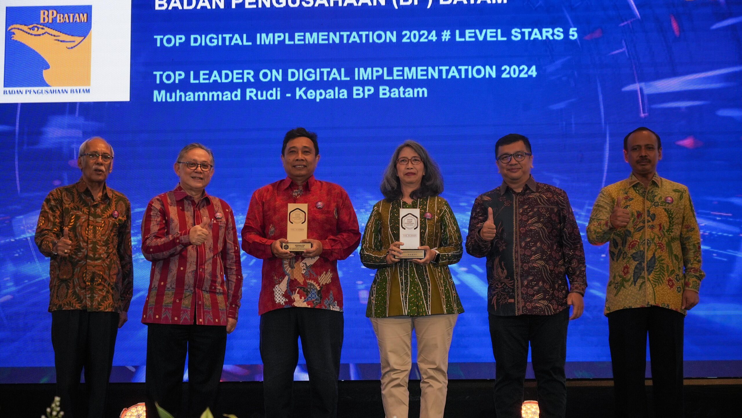 Kepala BP Batam Raih Penghargaan dalam Gelaran Top Digital Awards 2024