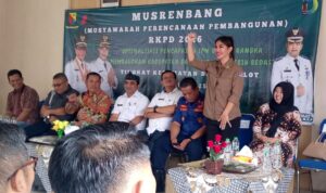 Legislator: Angie Natesha Goenadi Go S.Ked.M.HI, Siap Kawal Usulan Masyarakat Kecamatan Dayeuhkolot Agar Terealisasi Legislator: Angie Natesha Goenadi Go S.Ked.M.HI, Siap Kawal Usulan Masyarakat Kecamatan Dayeuhkolot Agar Terealisasi