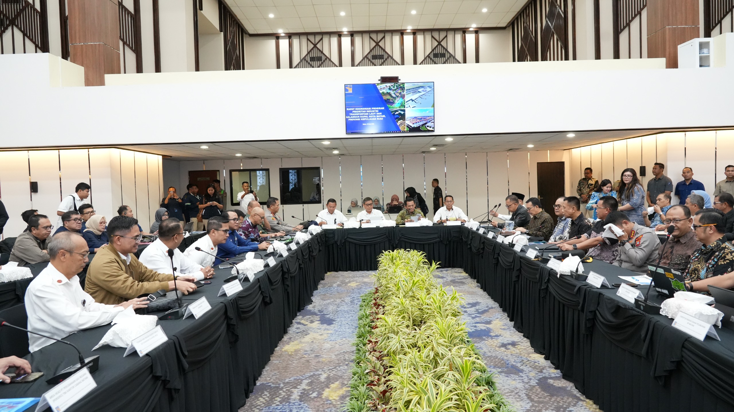 Kepala BP Batam Hadiri Rapat Koordinasi Program Prioritas Industri Transportasi Laut dan Galangan Kapal