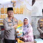 Polresta Barelang Gelar Bakti Sosial di Panti Asuhan At-Taqwa dalam Rangka HUT Polda Kepri Ke -20 dan Bulan Suci Ramadhan 1446 H Polresta Barelang Gelar Bakti Sosial di Panti Asuhan At-Taqwa dalam Rangka HUT Polda Kepri Ke -20 dan Bulan Suci Ramadhan 1446 H