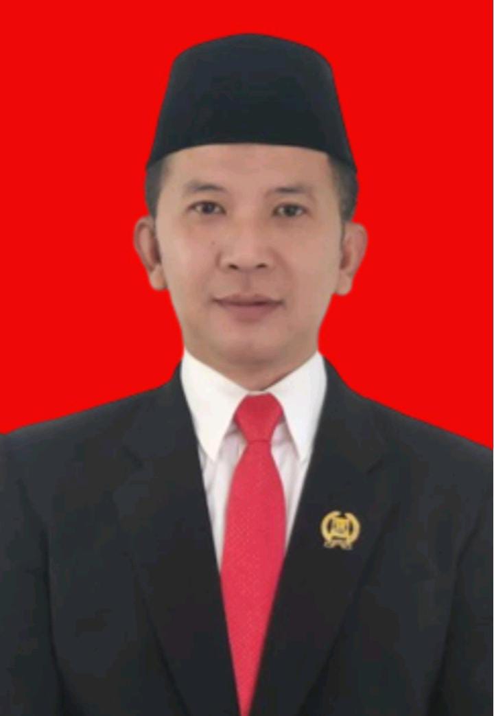 Anggota Dewan Teddi Setiadi Mengucapkan"Selamat Menyambut Hari Raya Idul Fitri 1446 H, Mohon Maaf Lahir dan Bathin"