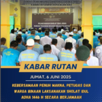 Kebersamaan Penuh Makna, Petugas dan Warga Binaan Laksanakan Sholat Idul Adha 1446 H Secara Berjamaah Jumat, 6 Juni 2025 Kebersamaan Penuh Makna, Petugas dan Warga Binaan Laksanakan Sholat Idul Adha 1446 H Secara Berjamaah Jumat, 6 Juni 2025