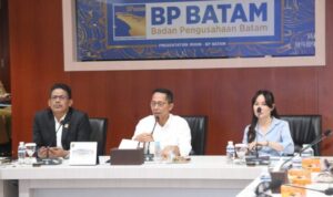 Ketua DPRD Kota Batam Hadiri Rapat Koordinasi Perluasan Wilayah Kerja BP Batam Ketua DPRD Kota Batam Hadiri Rapat Koordinasi Perluasan Wilayah Kerja BP Batam
