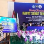 Bupati Buru Berikan Pesan Menginspirasi pada Wisuda Sarjana Universitas Iqra Buru