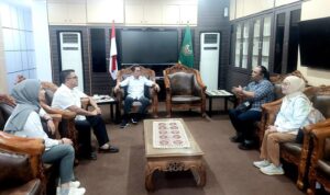 Amsakar Achmar : Rock Friend'z Jadi Bukti Kreativitas Batam untuk Dunia Amsakar Achmar : Rock Friend'z Jadi Bukti Kreativitas Batam untuk Dunia