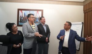 Didepan Pemerintah Amerika Serikat, Fary Francis Tegaskan Komitmen Prabowo Jadikan Batam Tujuan Investasi Dunia Didepan Pemerintah Amerika Serikat, Fary Francis Tegaskan Komitmen Prabowo Jadikan Batam Tujuan Investasi Dunia