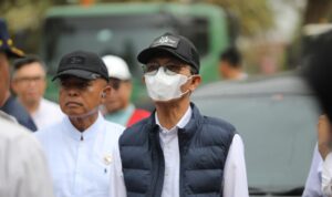 Kepala BP Batam Ambil Langkah Cepat Penataan Chassis Kontainer di Jalan Yos Sudarso Kepala BP Batam Ambil Langkah Cepat Penataan Chassis Kontainer di Jalan Yos Sudarso