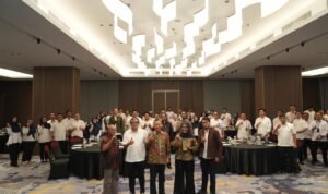 Bimtek Pengelolaan Website, BP Batam Kenalkan Inovasi Permohonan Informasi Melalui Aplikasi B-Care Bimtek Pengelolaan Website, BP Batam Kenalkan Inovasi Permohonan Informasi Melalui Aplikasi B-Care