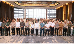 BP Batam Kuatkan Komitmen Bersama 21 FKPD Unsur Pengamanan, Jaga Alam dan Investasi di KPBPB Batam BP Batam Kuatkan Komitmen Bersama 21 FKPD Unsur Pengamanan, Jaga Alam dan Investasi di KPBPB Batam