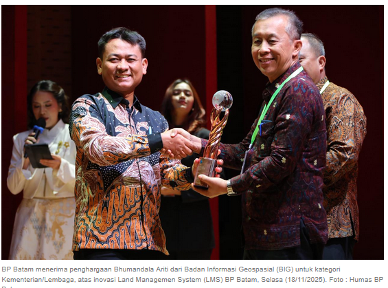 Beri Kemudahan Layanan Perizinan, BP Batam Raih Penghargaan Bhumandala Ariti