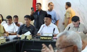 Bahas Polemik Pembangunan Kantor Lurah Sukajadi, Pimpinan DPRD Kota Batam Gelar RDPU Bahas Polemik Pembangunan Kantor Lurah Sukajadi, Pimpinan DPRD Kota Batam Gelar RDPU