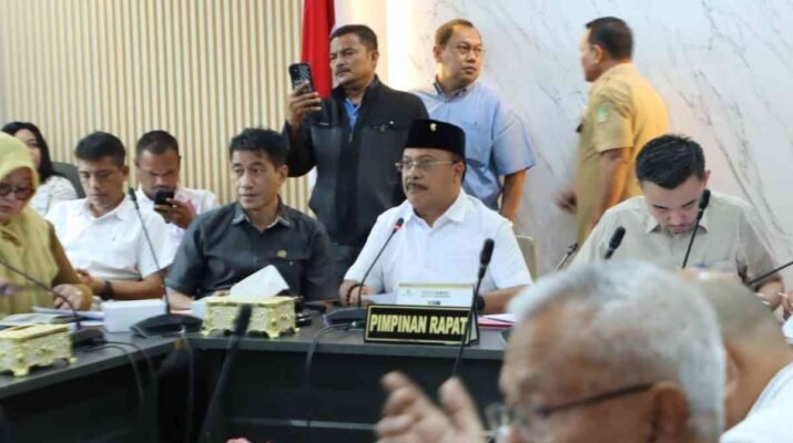 Bahas Polemik Pembangunan Kantor Lurah Sukajadi, Pimpinan DPRD Kota Batam Gelar RDPU