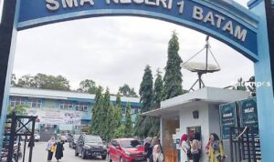 Anggaran Dana BOS TA 2023 SMAN 01 Batam Fantastik, Diduga Adanya Penggelembungan Harga dan Manipulasi Data Anggaran Dana BOS TA 2023 SMAN 01 Batam Fantastik, Diduga Adanya Penggelembungan Harga dan Manipulasi Data