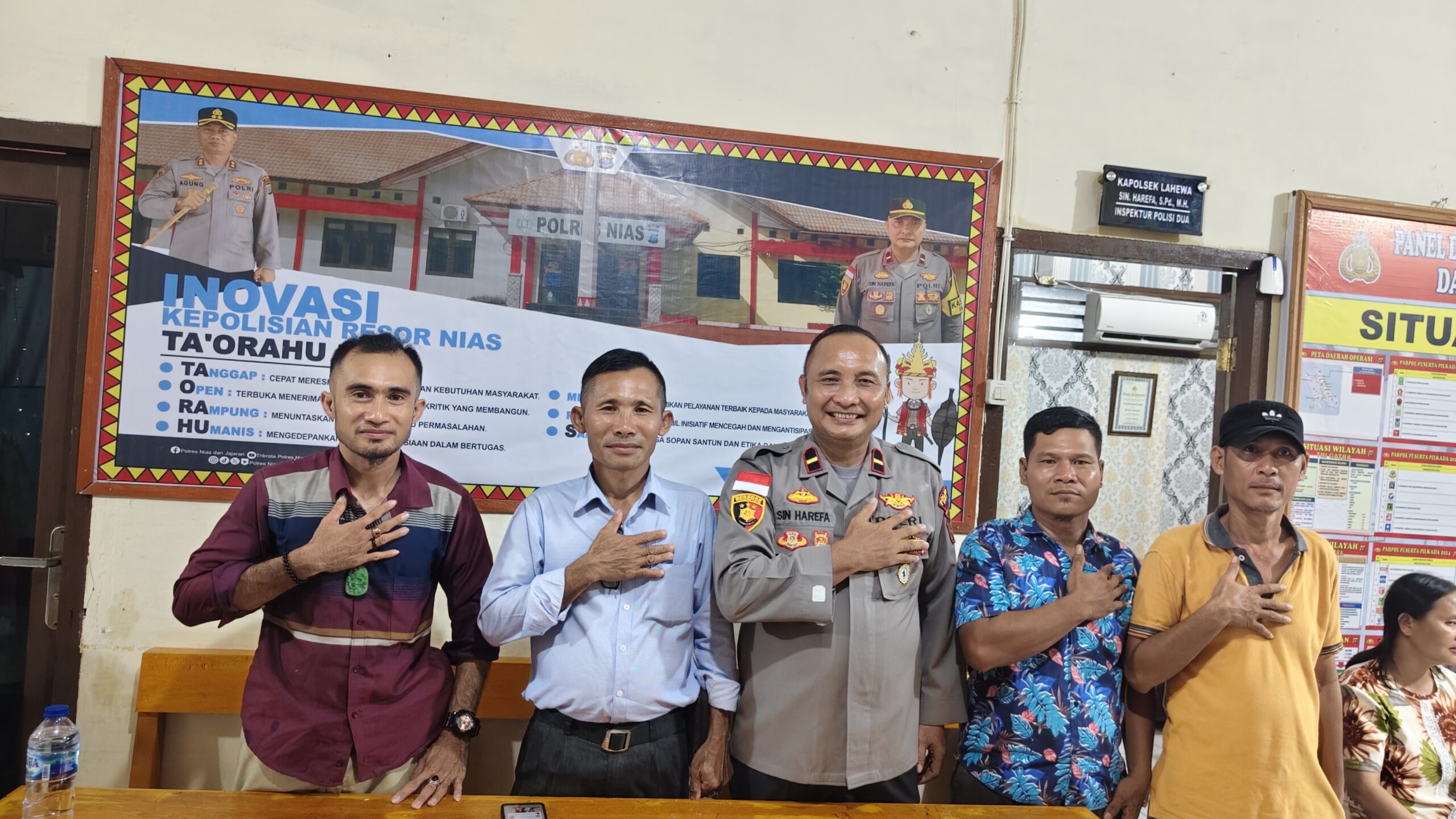Lagi pula Martin mengalami Luka berat di Mata hingga merah, dan beberapa luka lainnya.